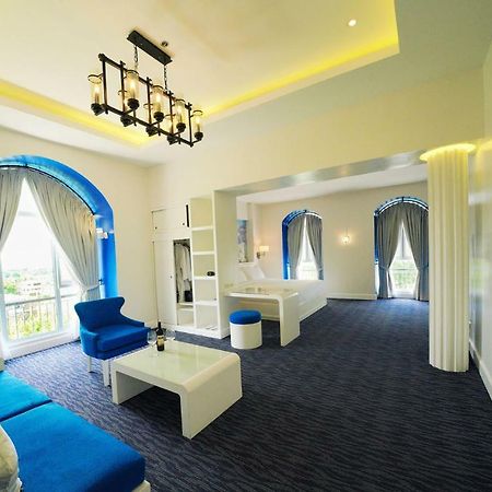 Hotel Carlito Tagaytay Tagaytay City Exteriör bild