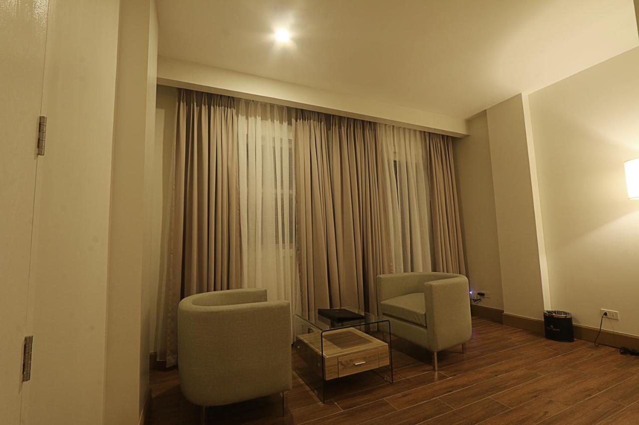 Hotel Carlito Tagaytay Tagaytay City Exteriör bild