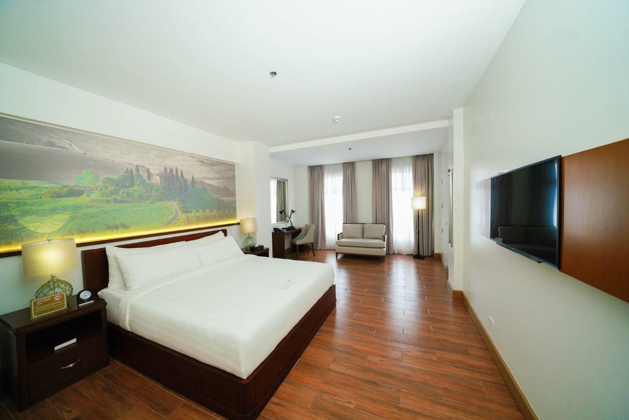 Hotel Carlito Tagaytay Tagaytay City Exteriör bild