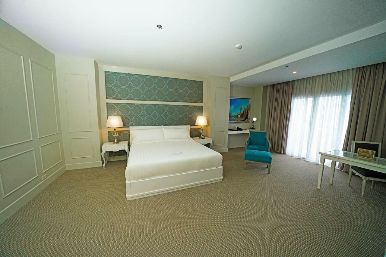 Hotel Carlito Tagaytay Tagaytay City Exteriör bild
