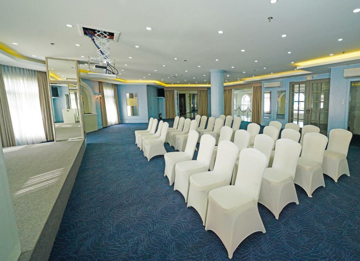 Hotel Carlito Tagaytay Tagaytay City Exteriör bild
